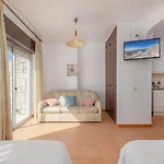 Διαμέρισμα Oceanview A By Sequeira *